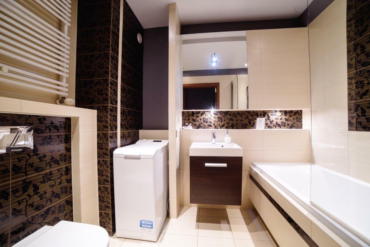 Of Pawia Apartment