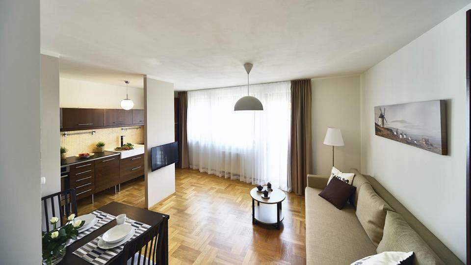 Apartament Krakowski Hotel *