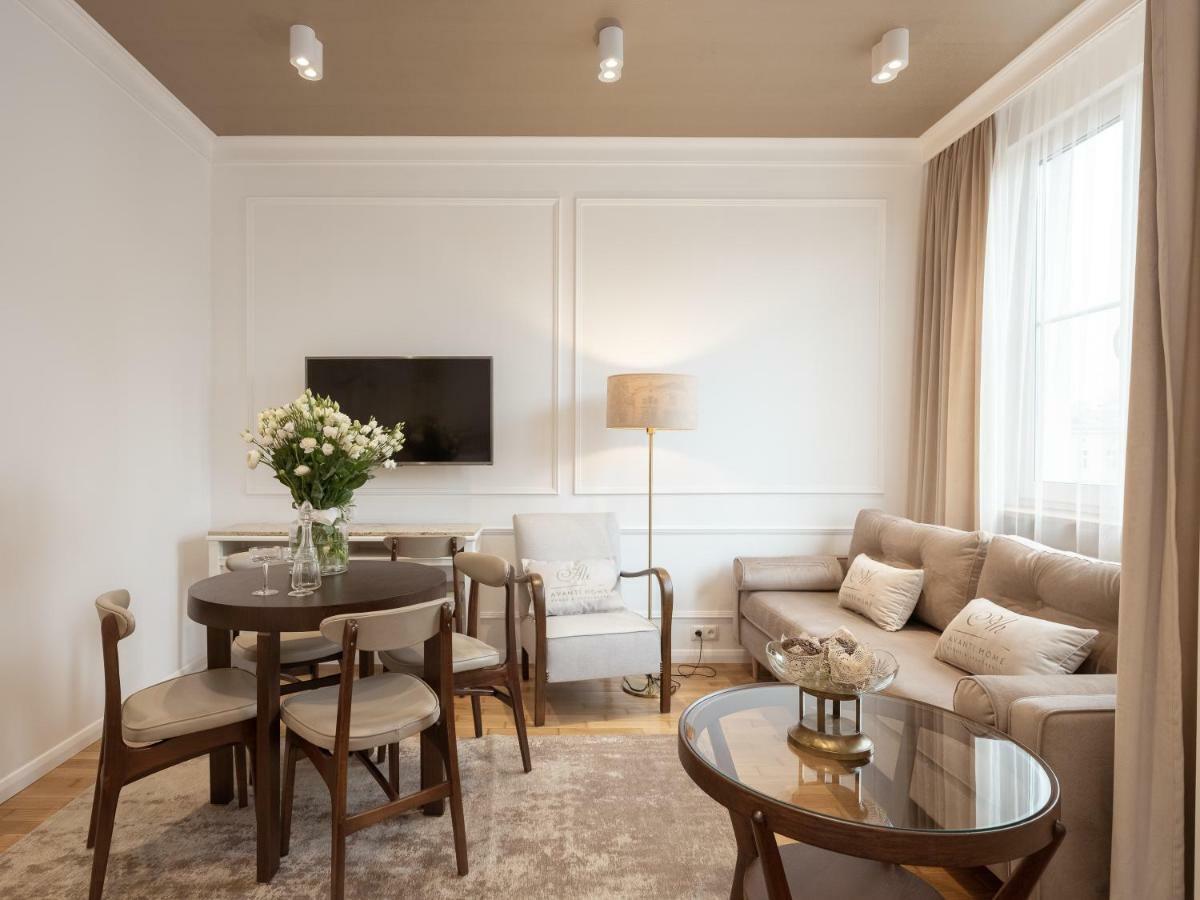 Avanti Aparthotel