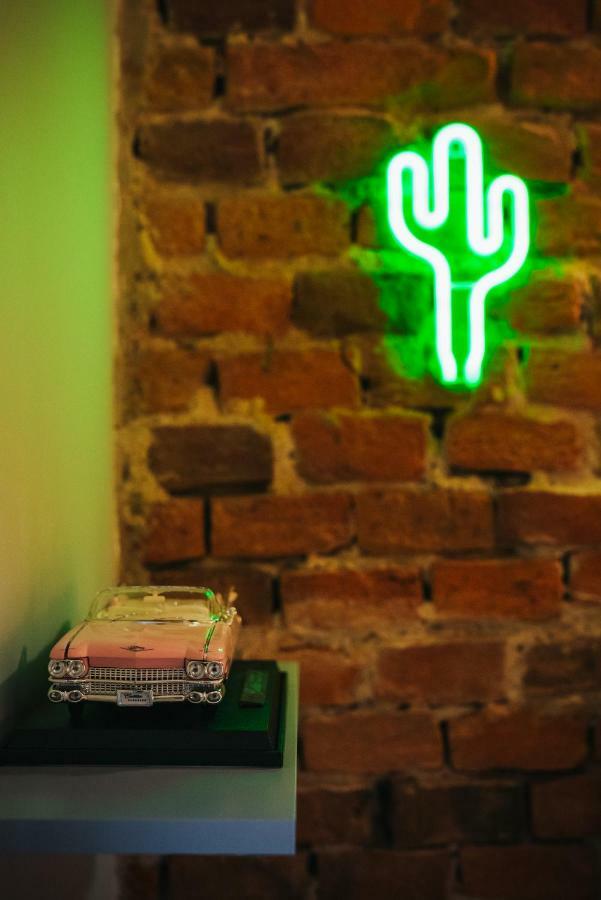 Movart Boutique Aparthotel