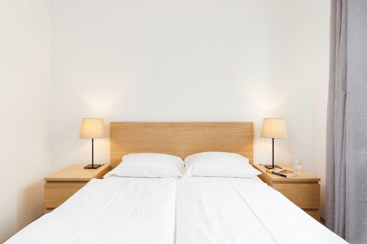 Claro Ii By Renters Krakow