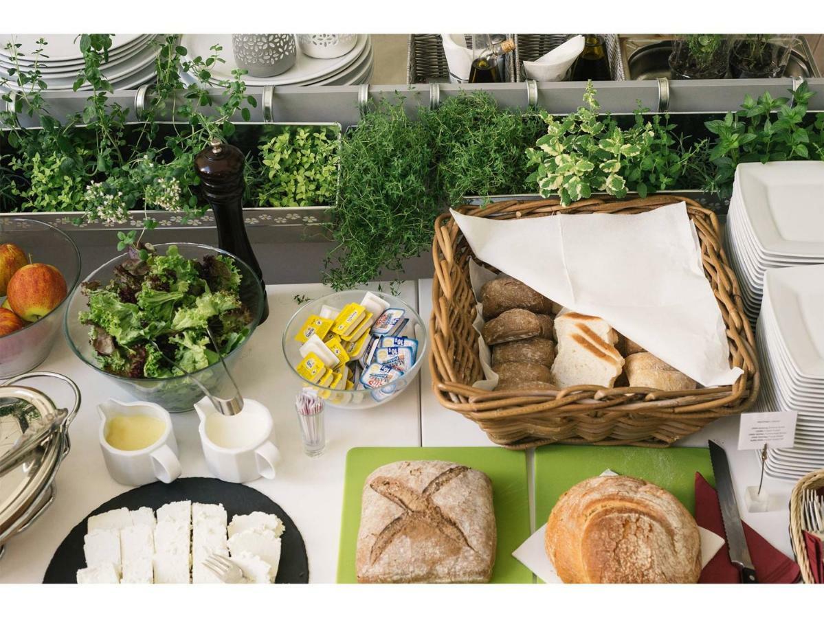 The Good Place By Cracow Moods Apartment
