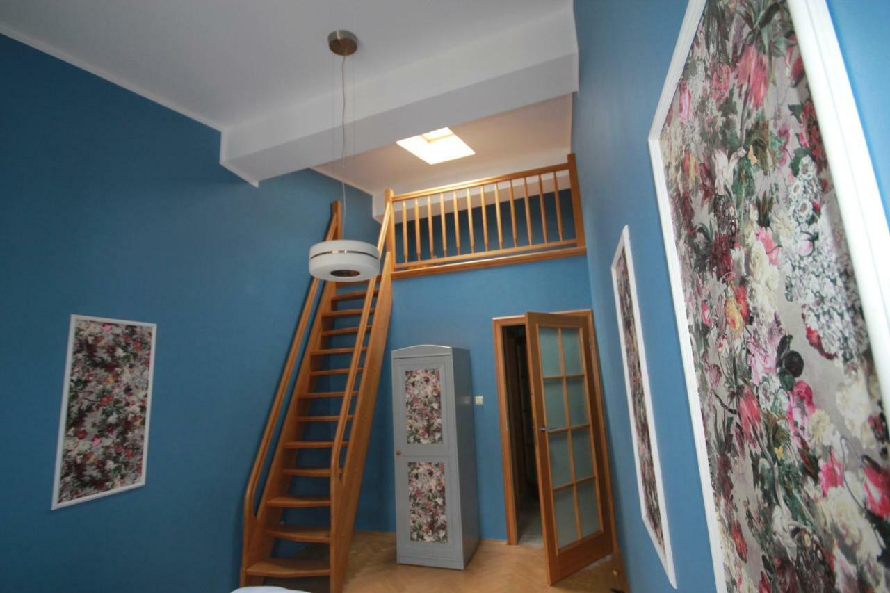 The Good Place By Cracow Moods Apartment *