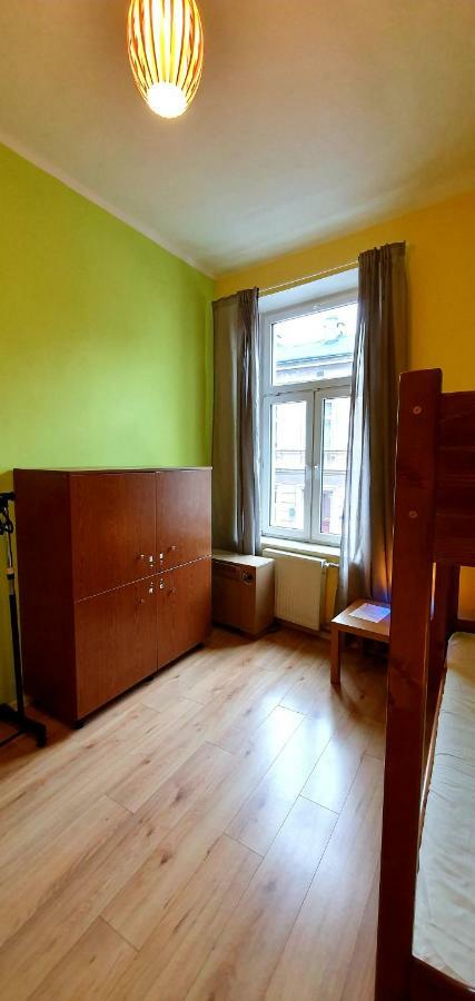 Kaktus Hostel *