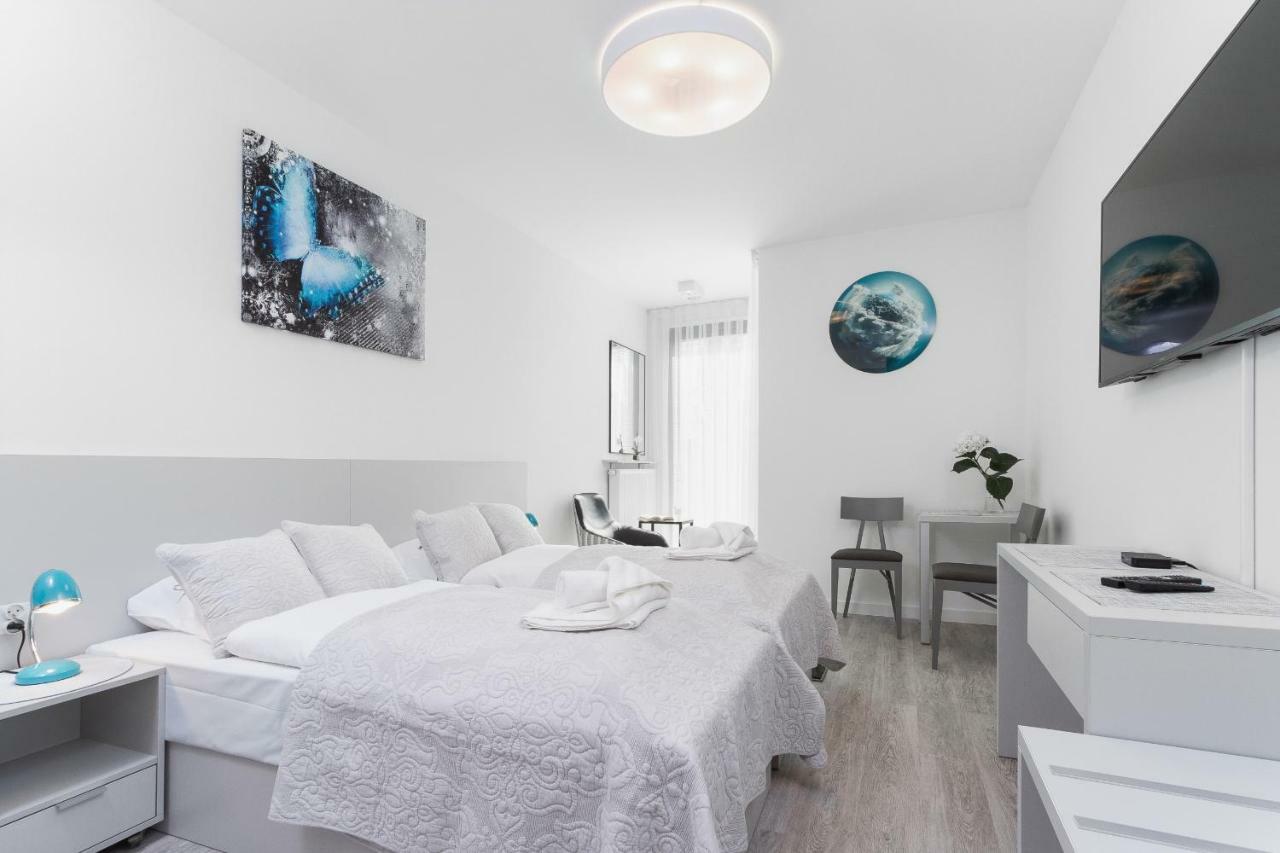 Rajska 3 By Renters Apartament *