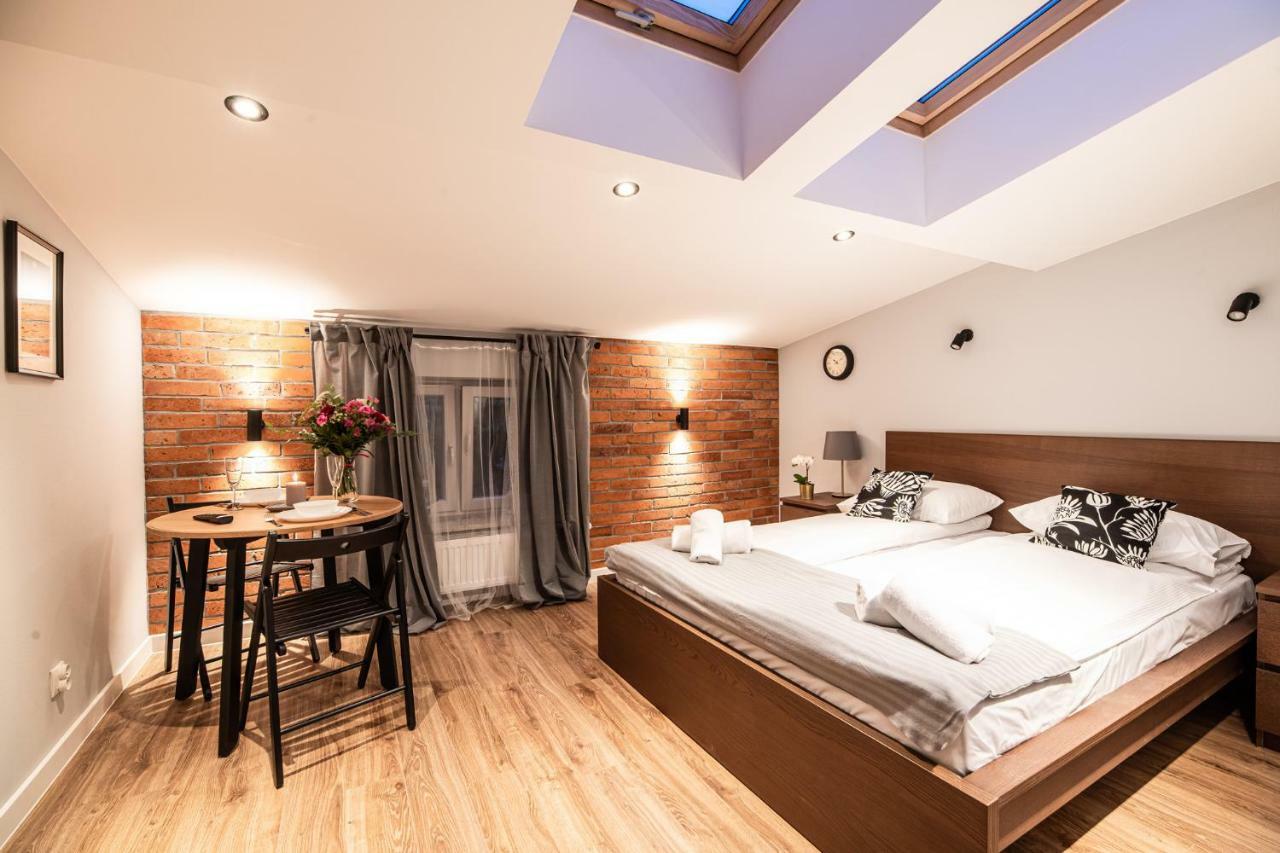 Lubomirskiego 23 Residence: Near Main Square & Station *