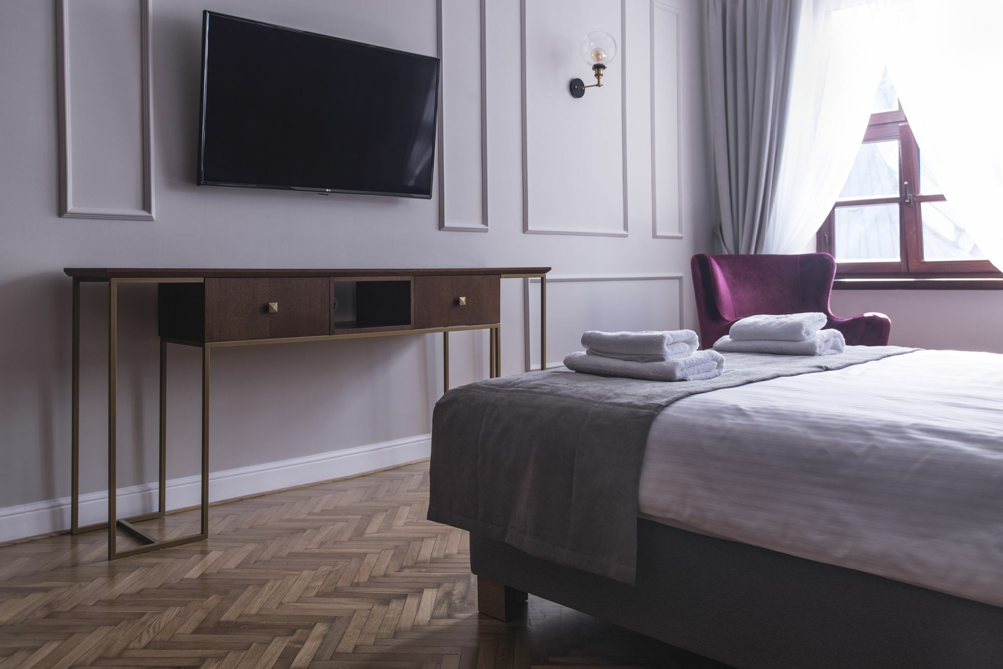 Hotel apartamentowy Mr 3 3*