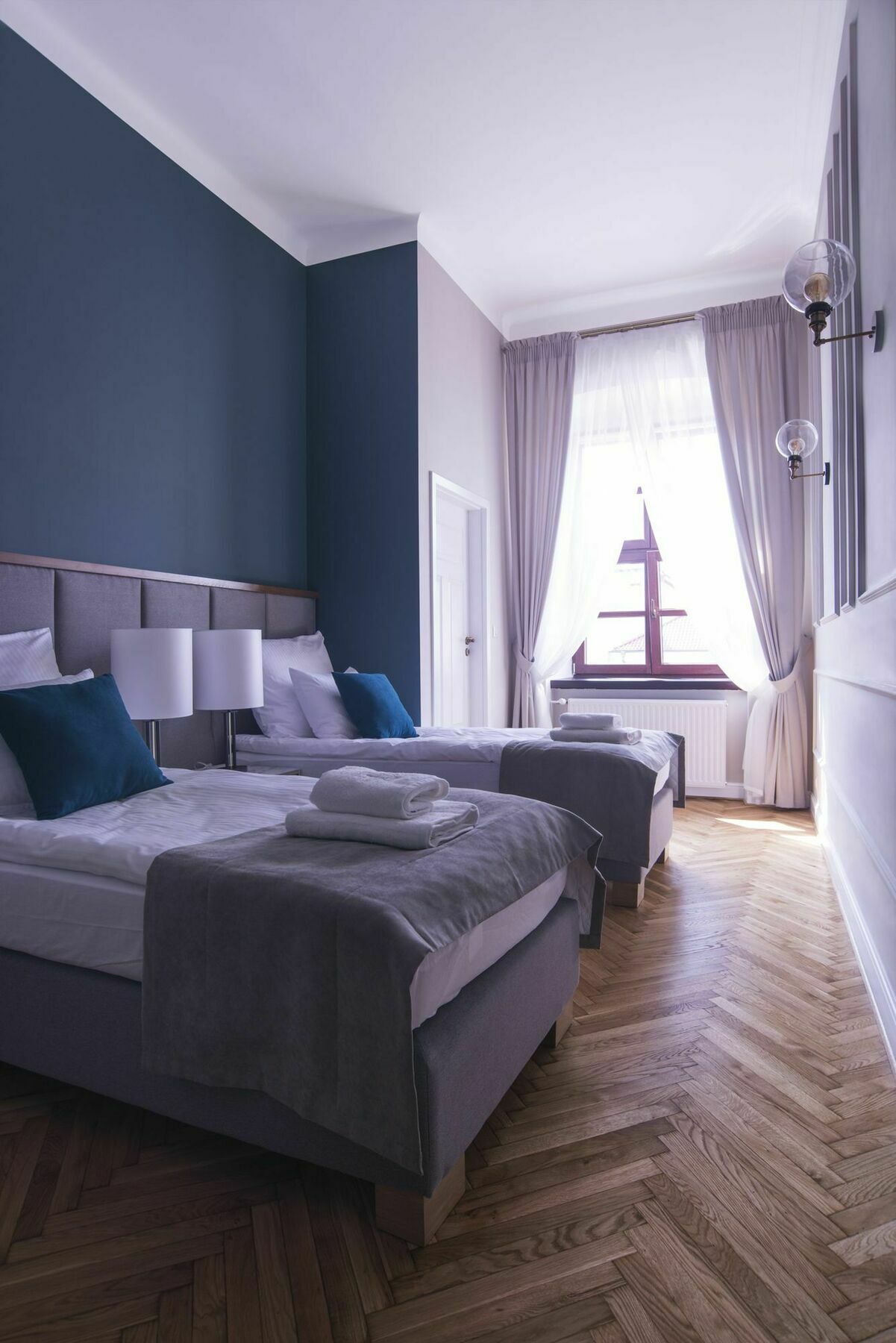 Mr 3 Hotel apartamentowy 3*