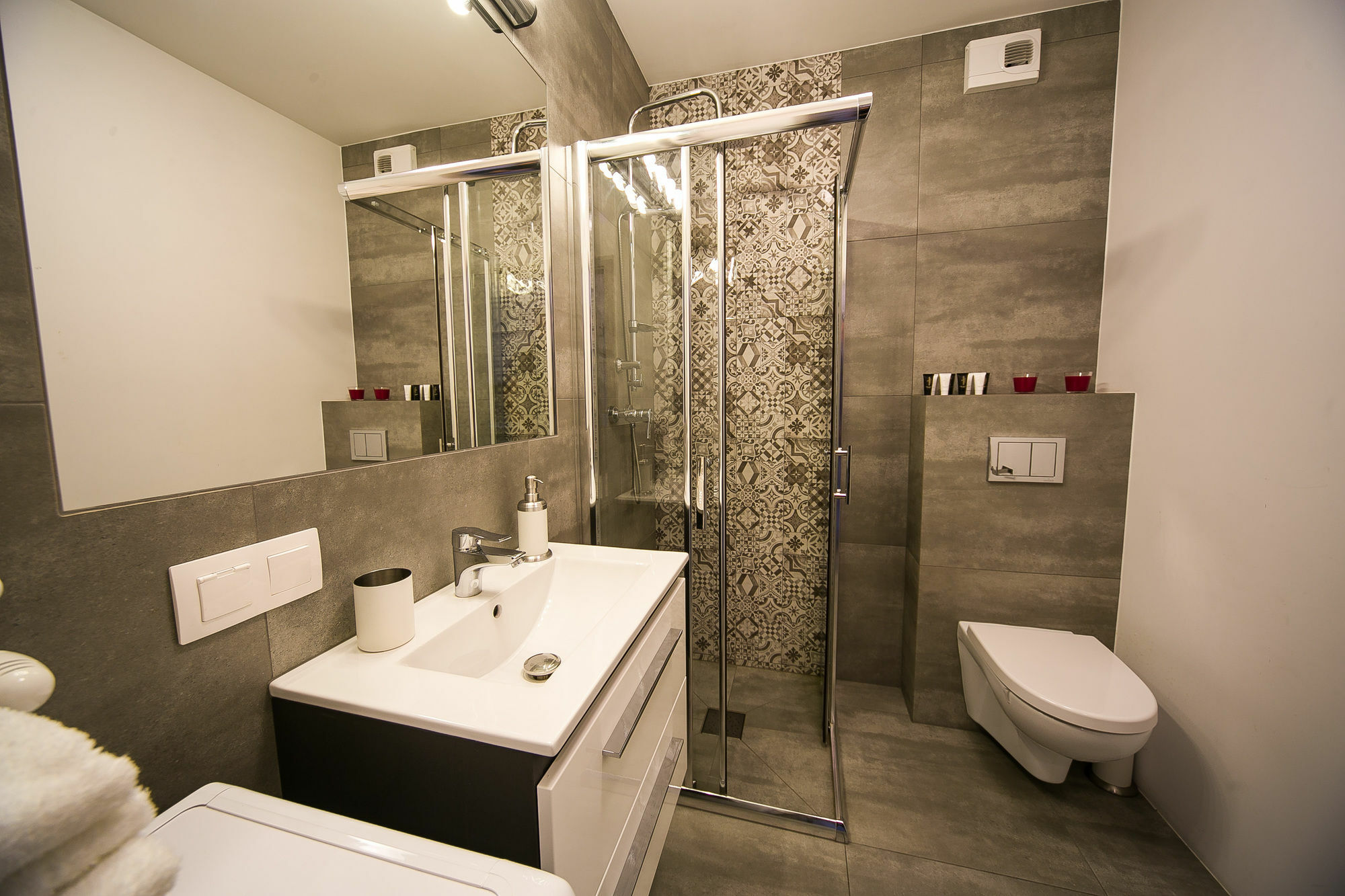 Old Town Friendhouse Apartments *