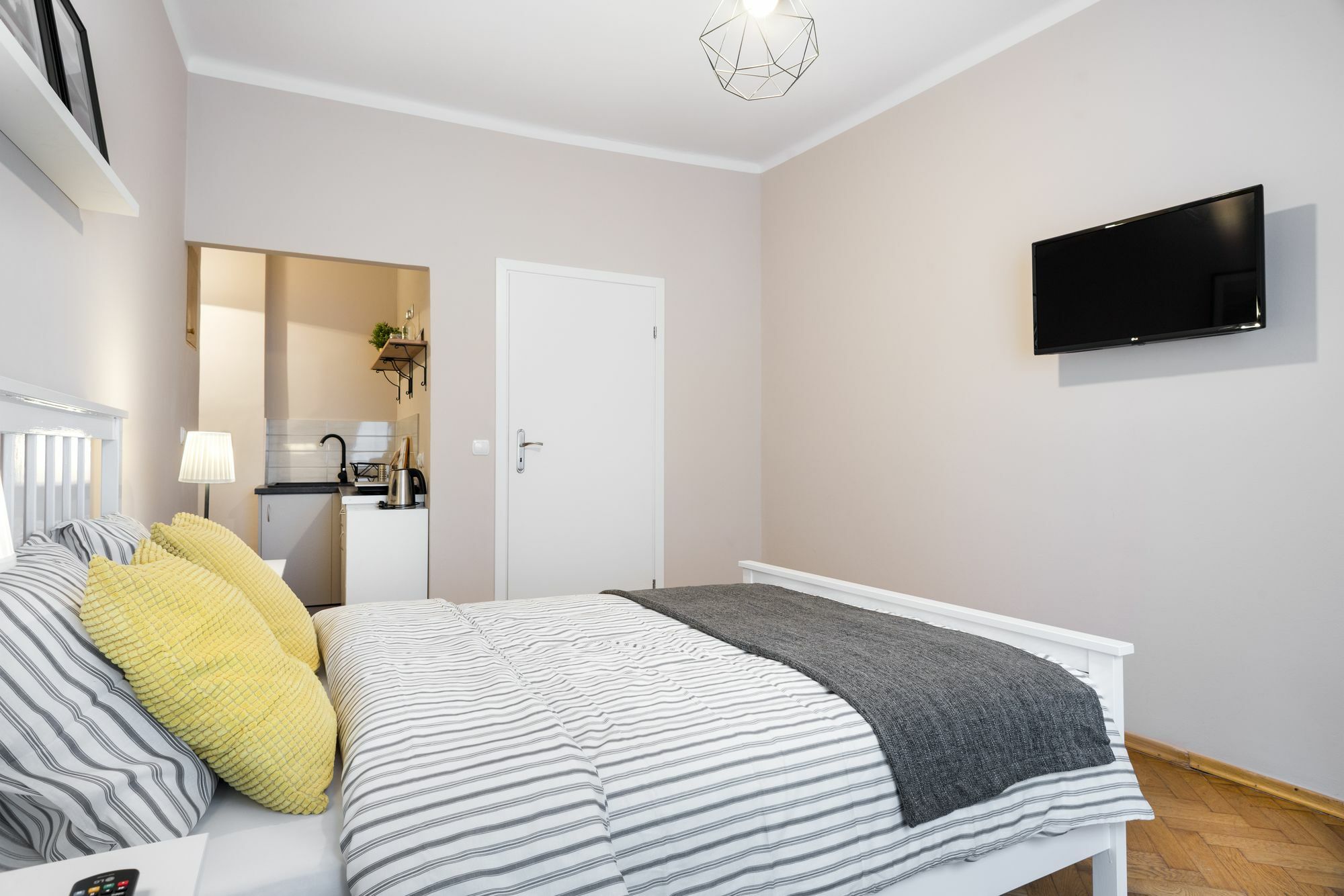 Apartment I Studia Herbarium
