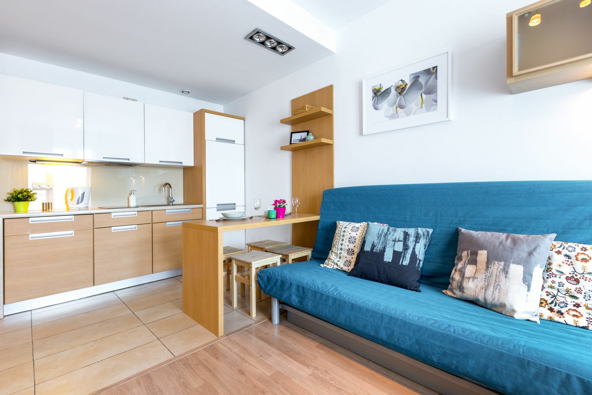 Friendhouse - Center