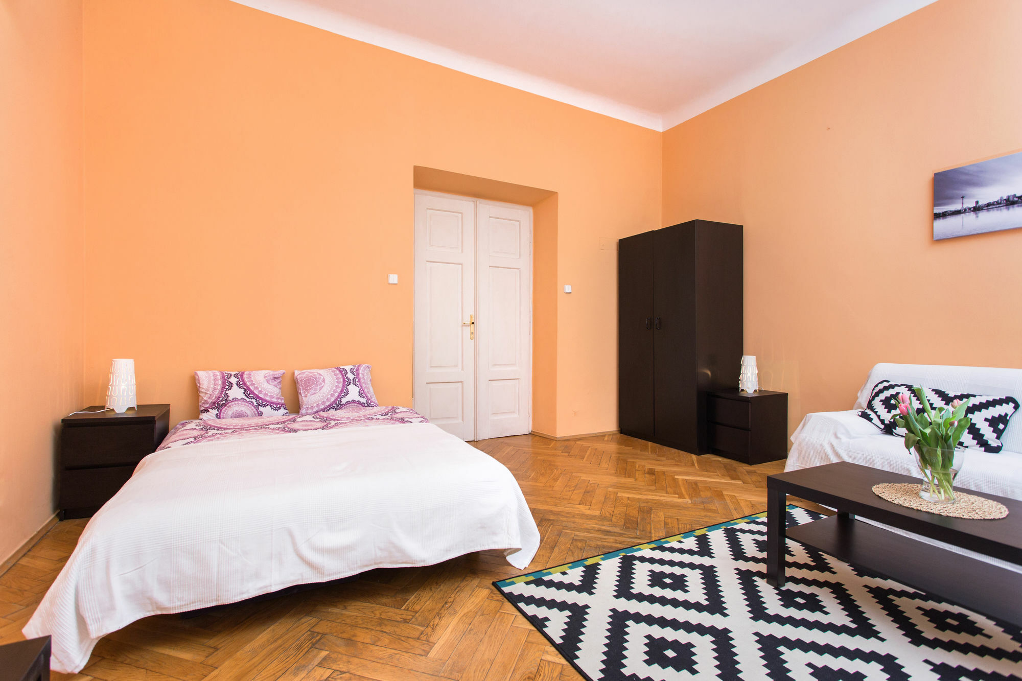 Friendhouse - Old Appartement *