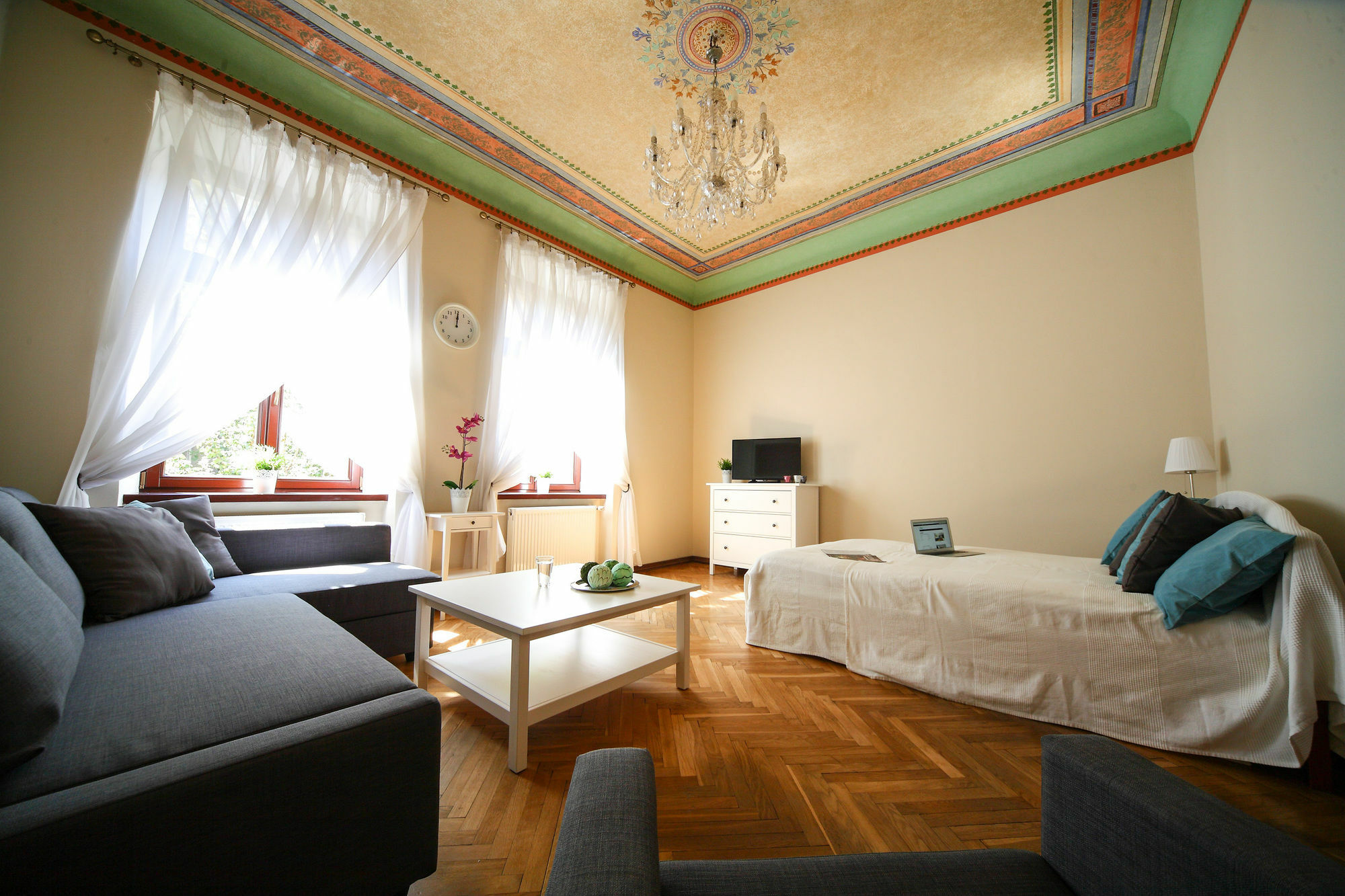 Friendhouse - Old * Krakau