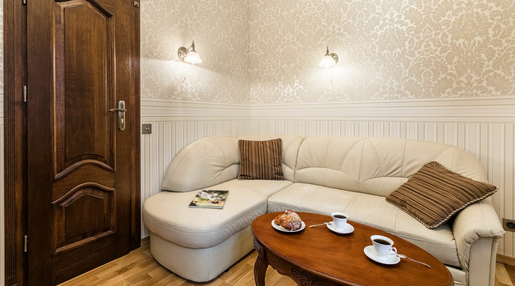 Exclusive Royal Krakow
