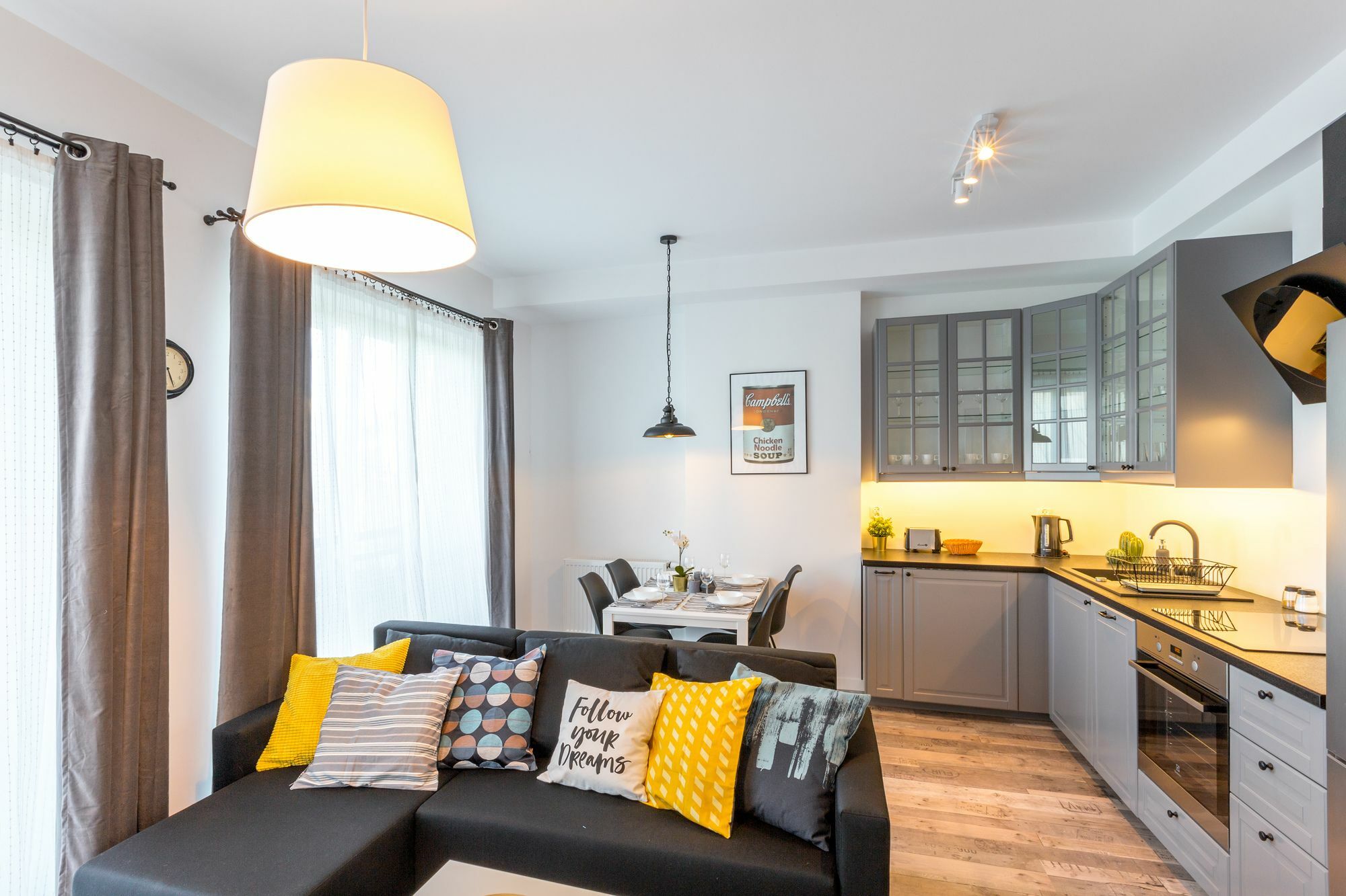 Apartment Friendhouse -train Station *