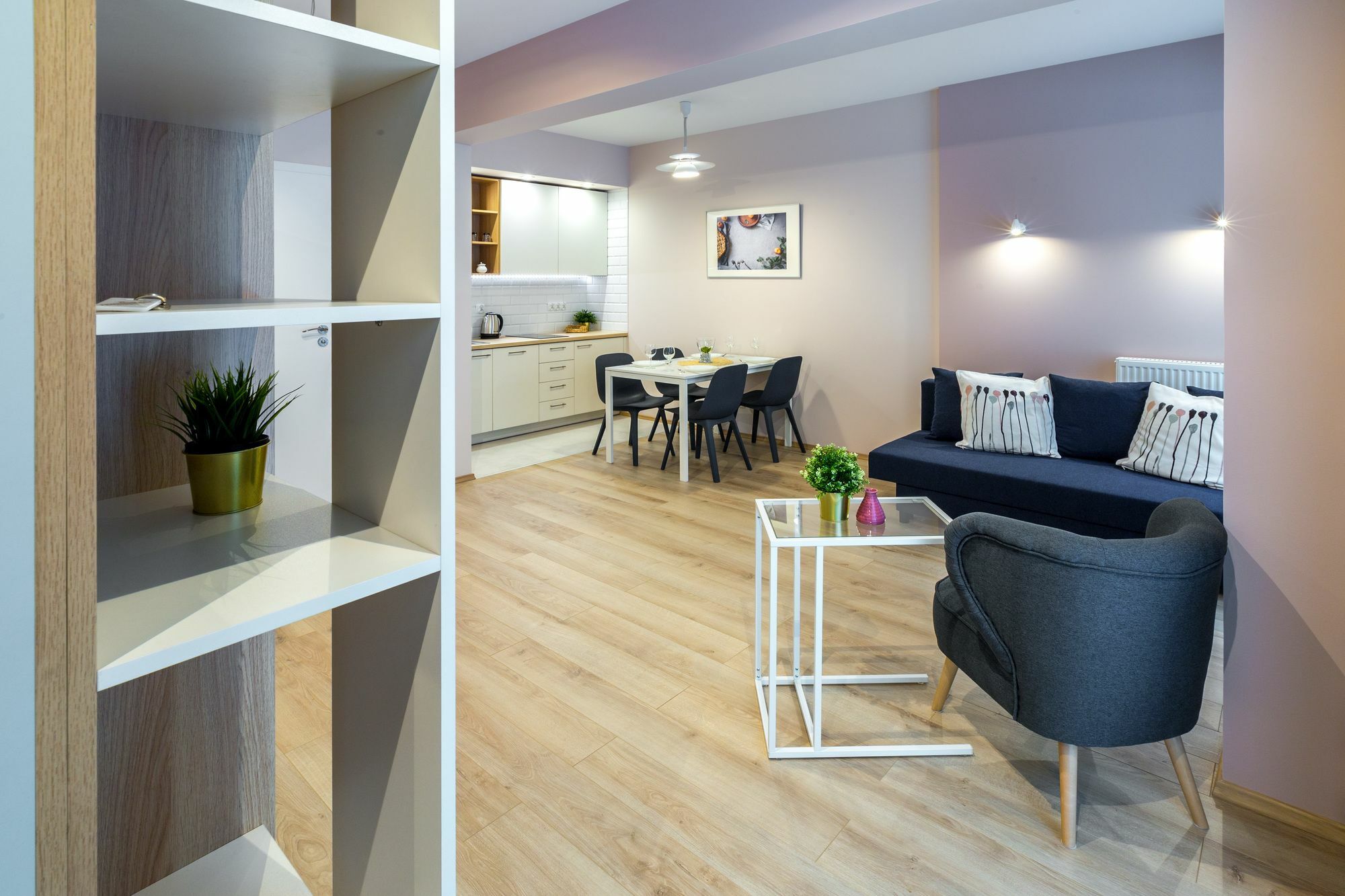 Apartment Friendhouse -train Station *