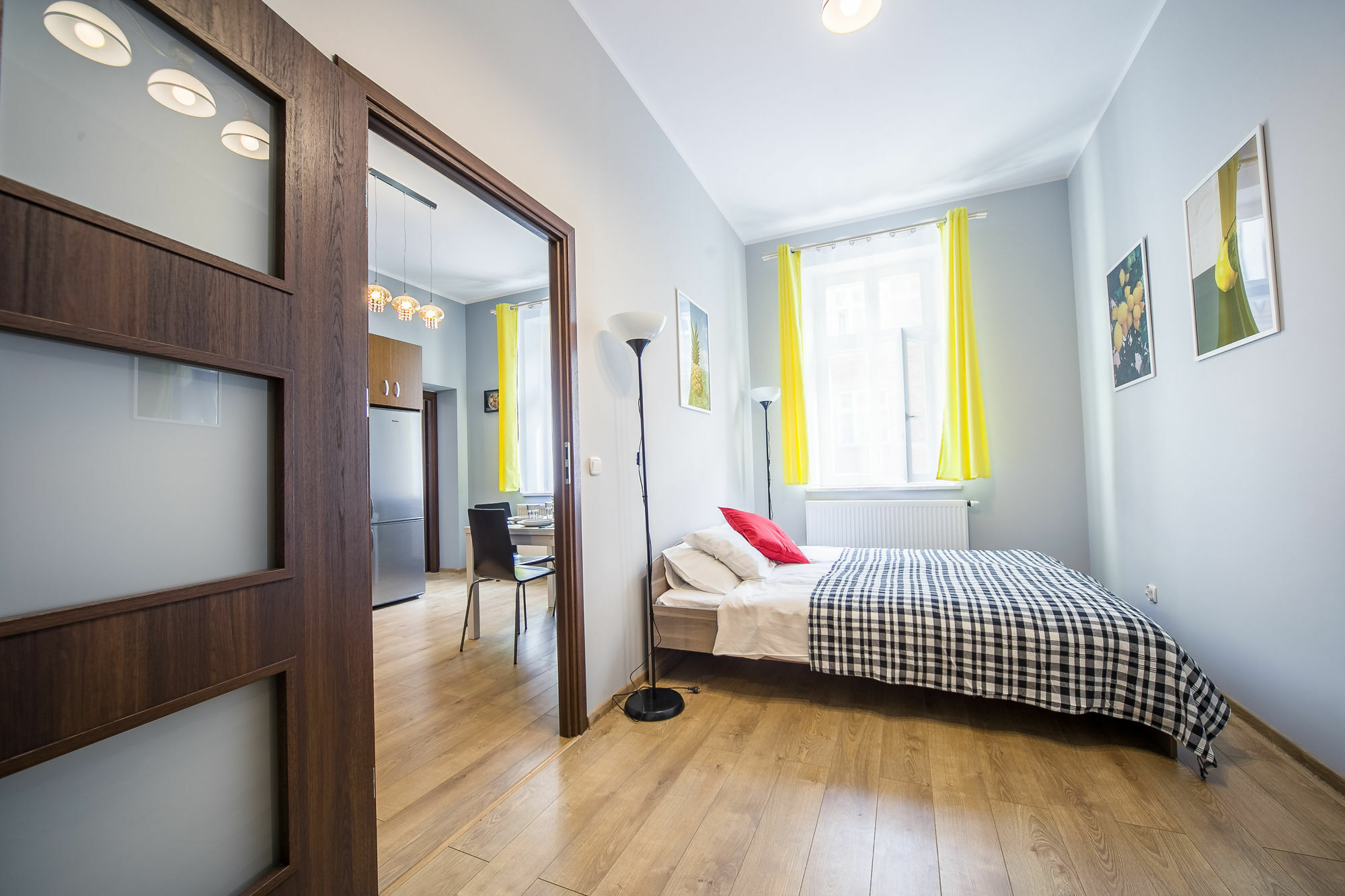 Friendhouse -train Station Apartment *