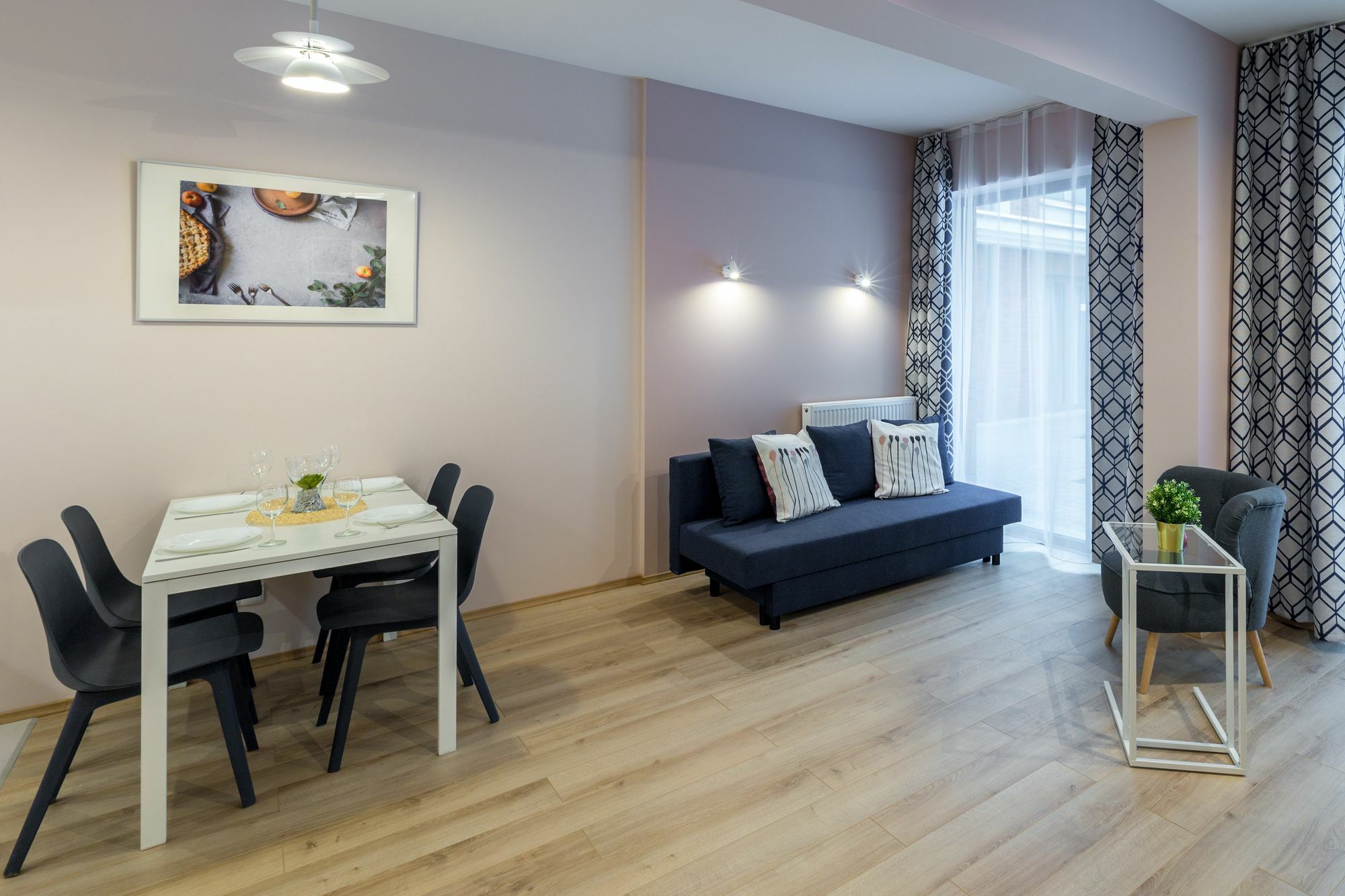 Apartment Friendhouse -train Station *