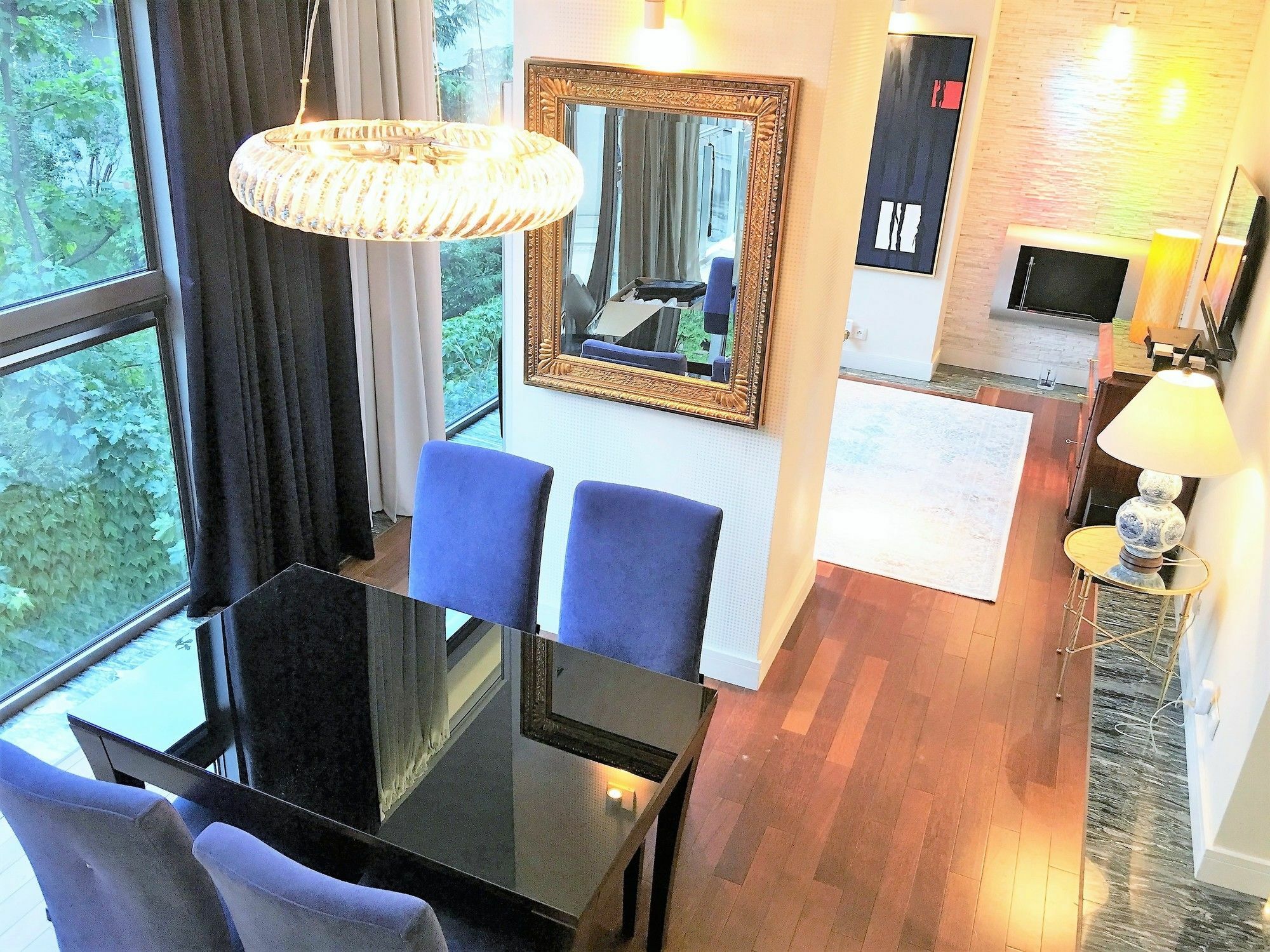 Mondrian Luxury & Old Town 5*