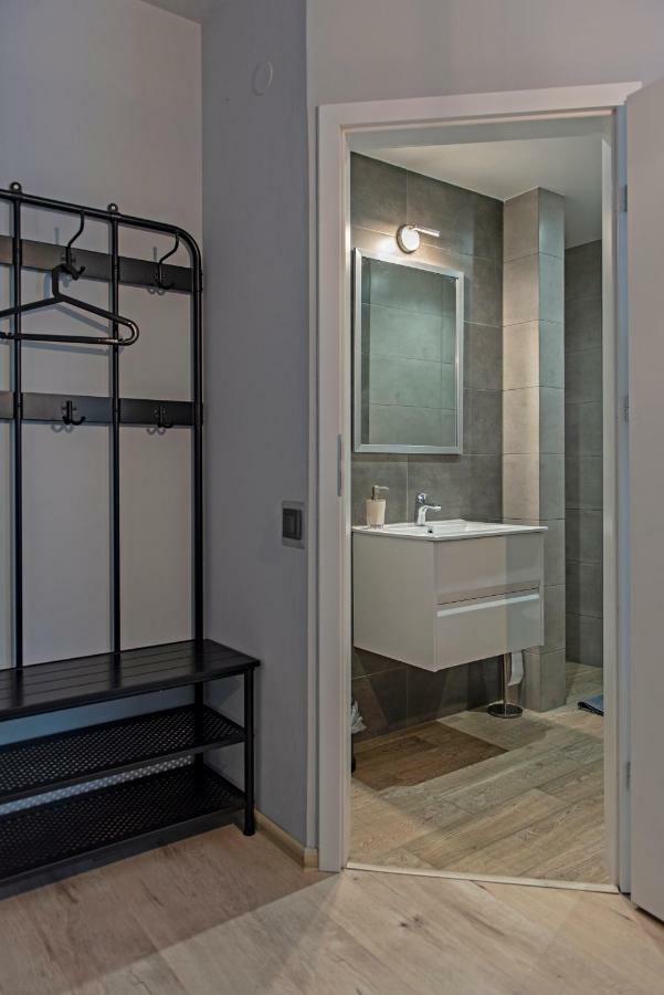 Hotel Aparthotel Studio *