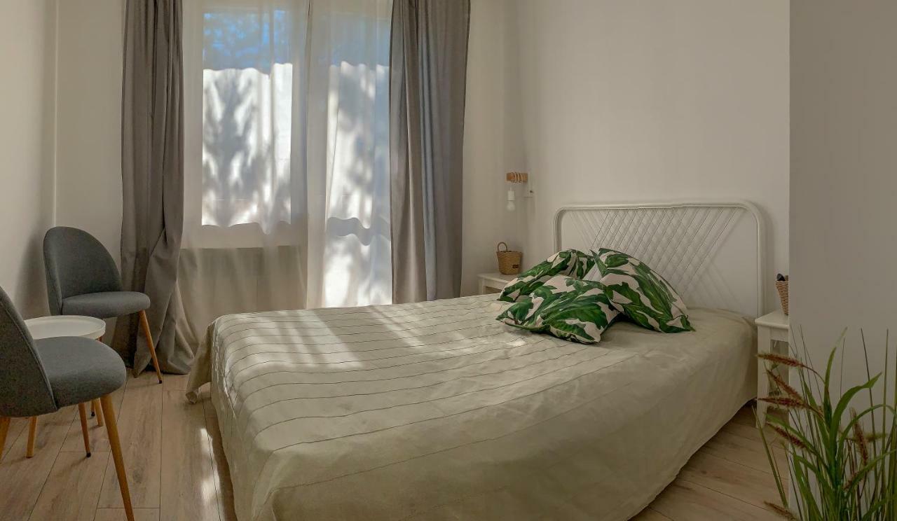 Aparthotel Studio Hotel *