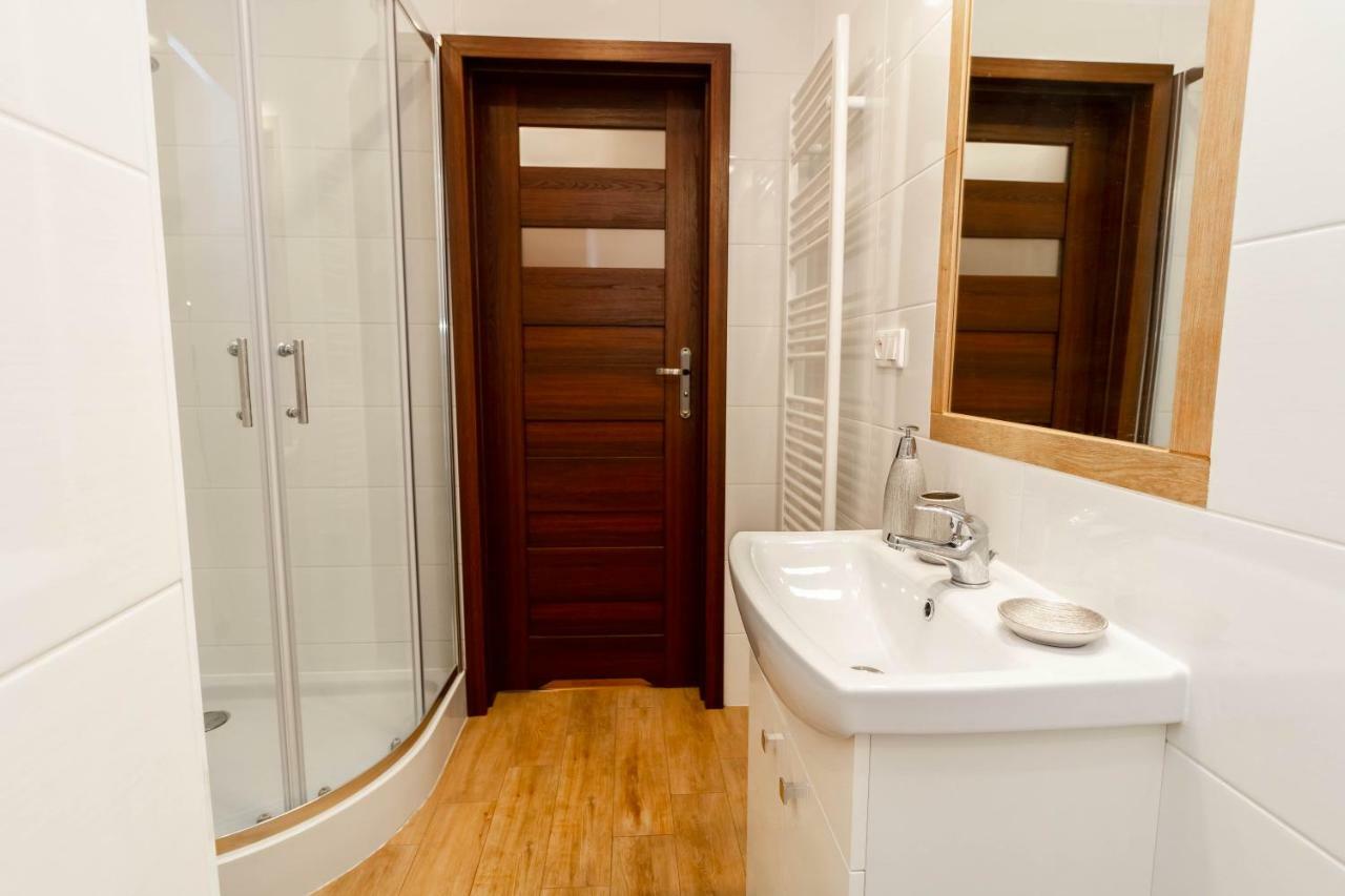Press Palace Apartment *