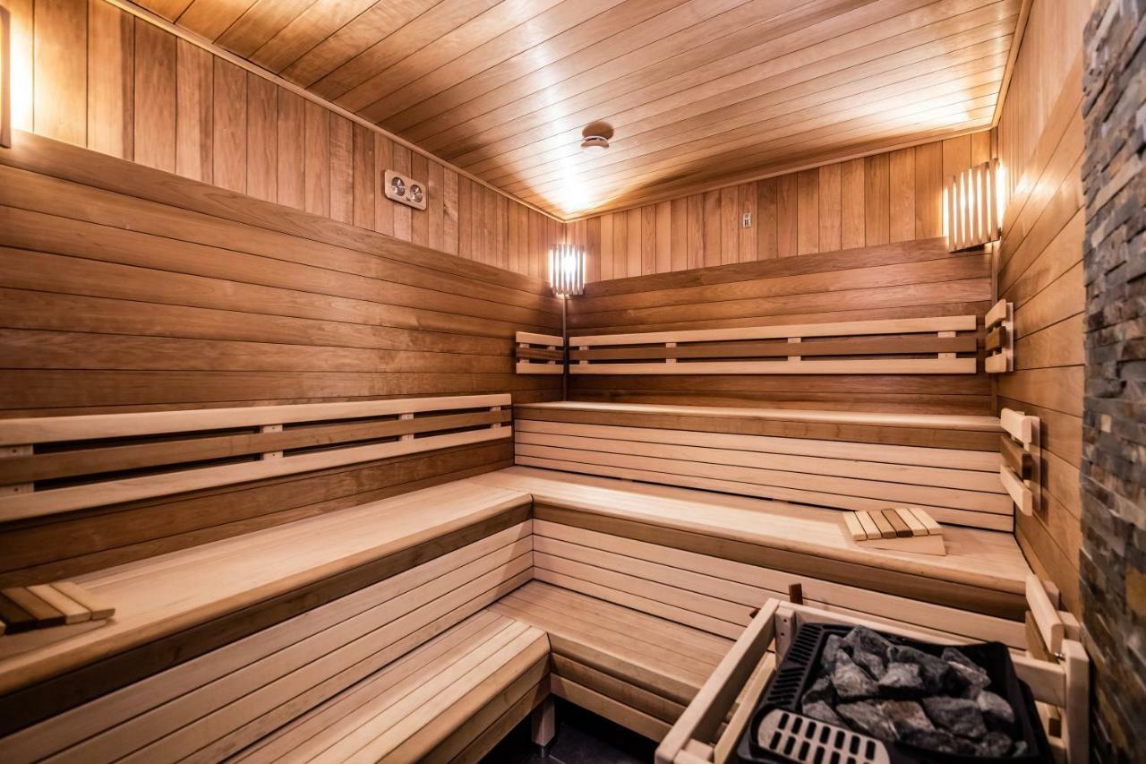 Perfect Hotel 4*