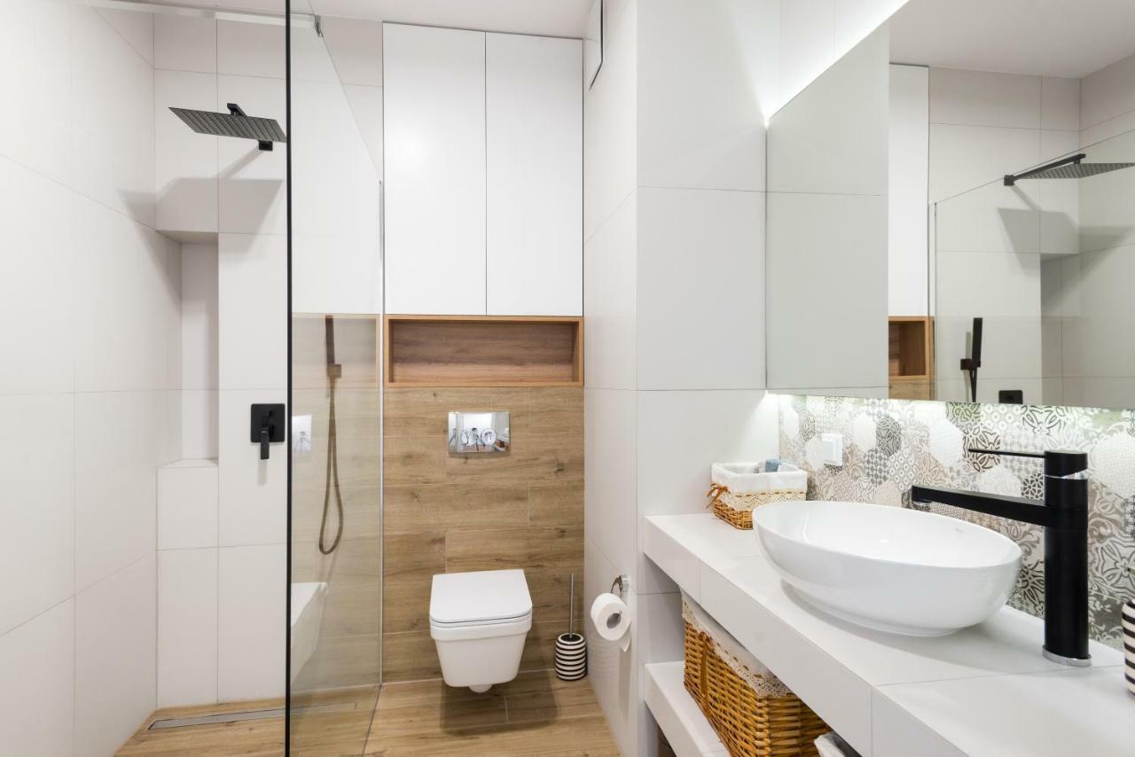 Apartment Old Town, Kazimierz, Large Luxurious, 2 Bedroom 2 Bathroom, Airco *