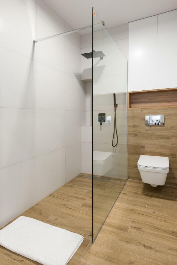Old Town, Kazimierz, Large Luxurious, 2 Bedroom 2 Bathroom, Airco Krakau