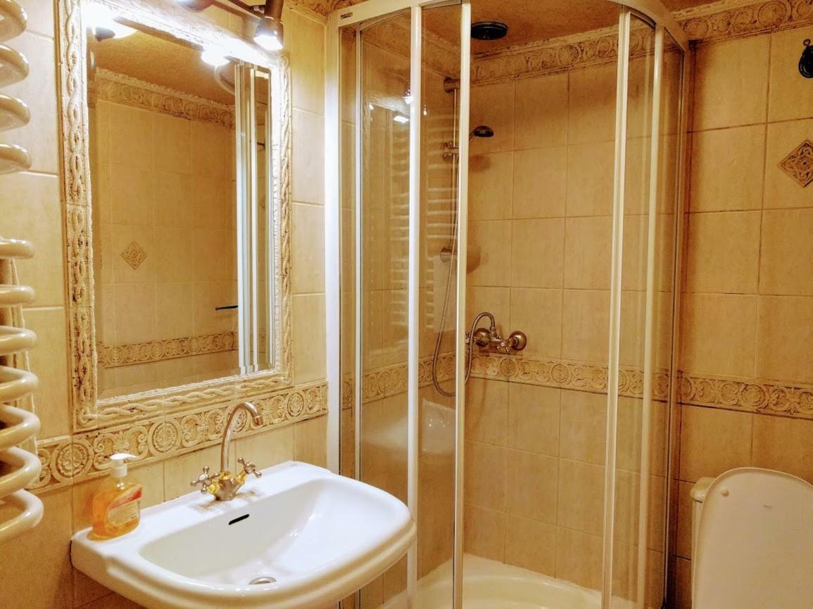 Apartament Amon - Bon Turystyczny *