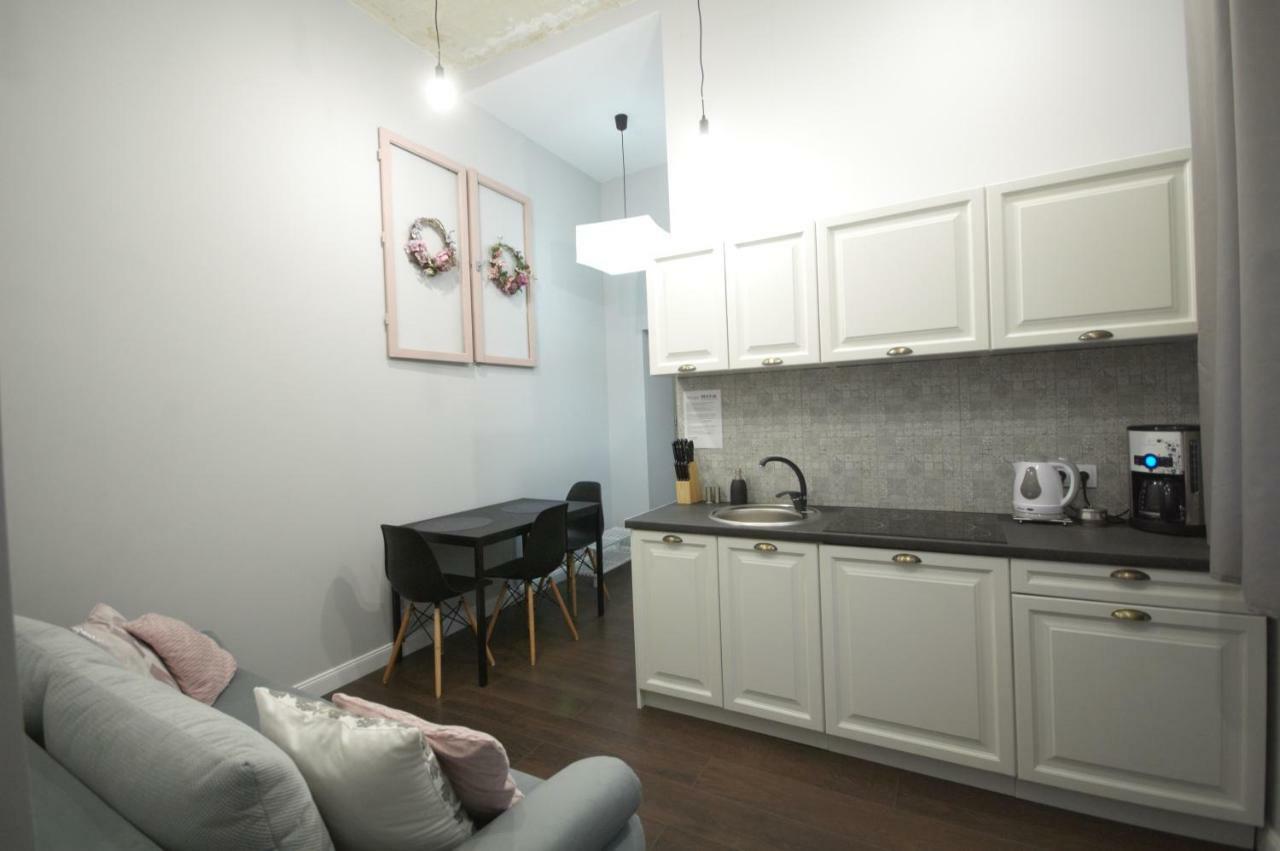 Royals Flower Apartment *