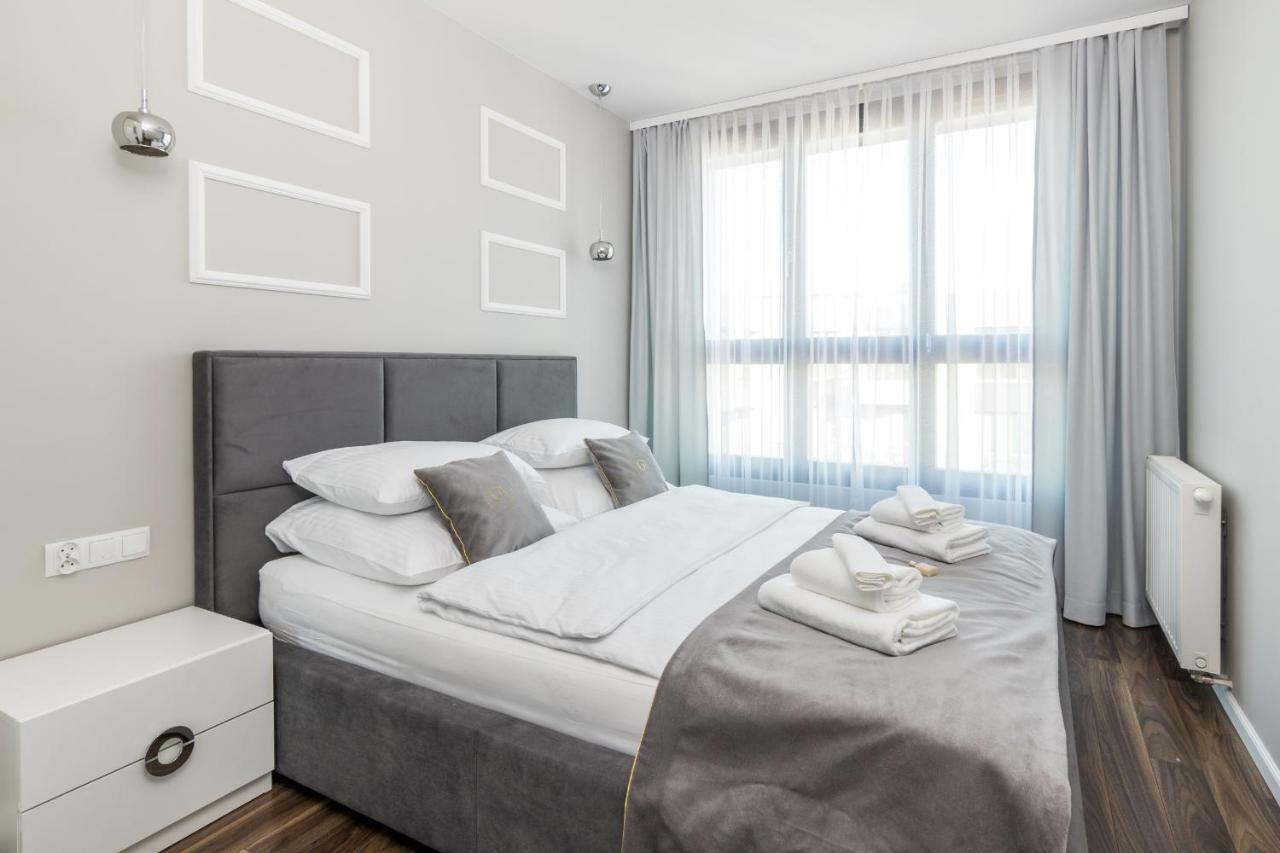 Ga Luxury W21 *