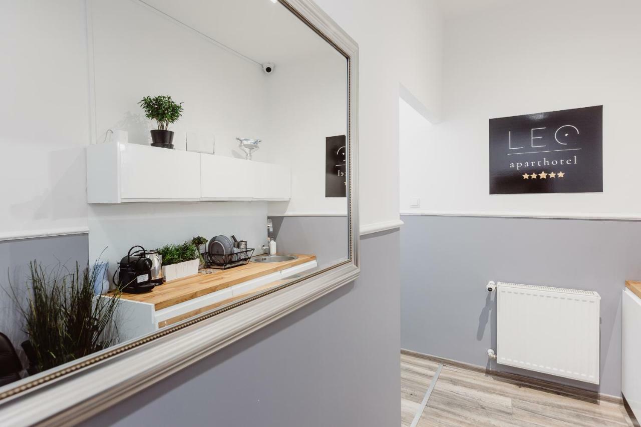 Apartment Leo Main Square