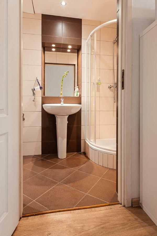 Apartamento Umbrella Guest *