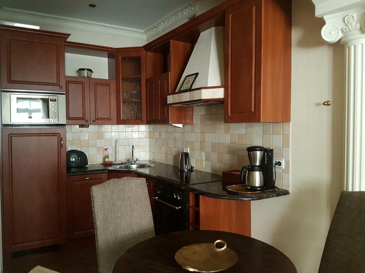 Goldstar Luxury Old Town Apartment *