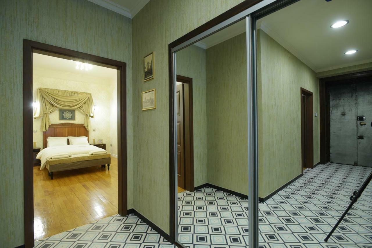 Luxury Apartment/florianska Street Apartment Krakow