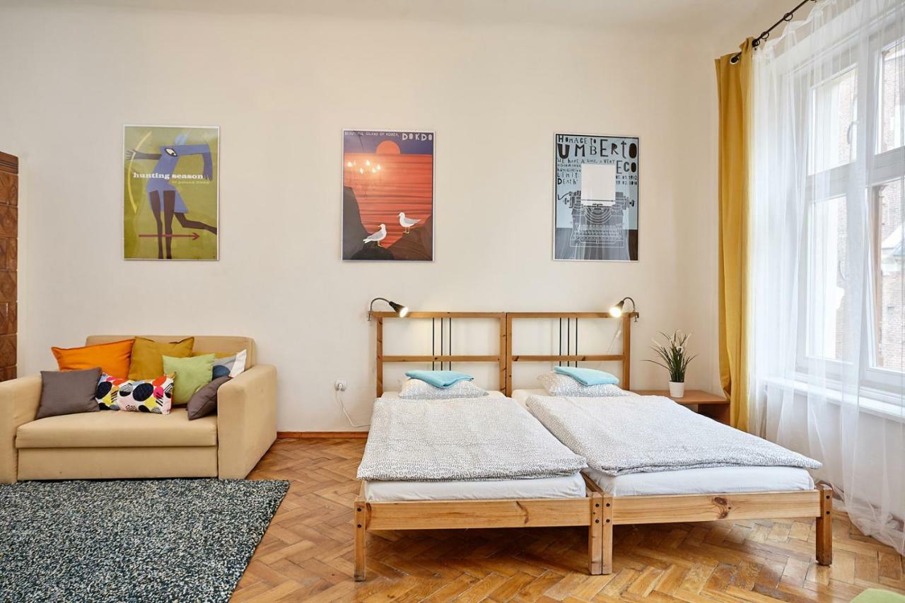 Apartament Plac Mariacki 8 *