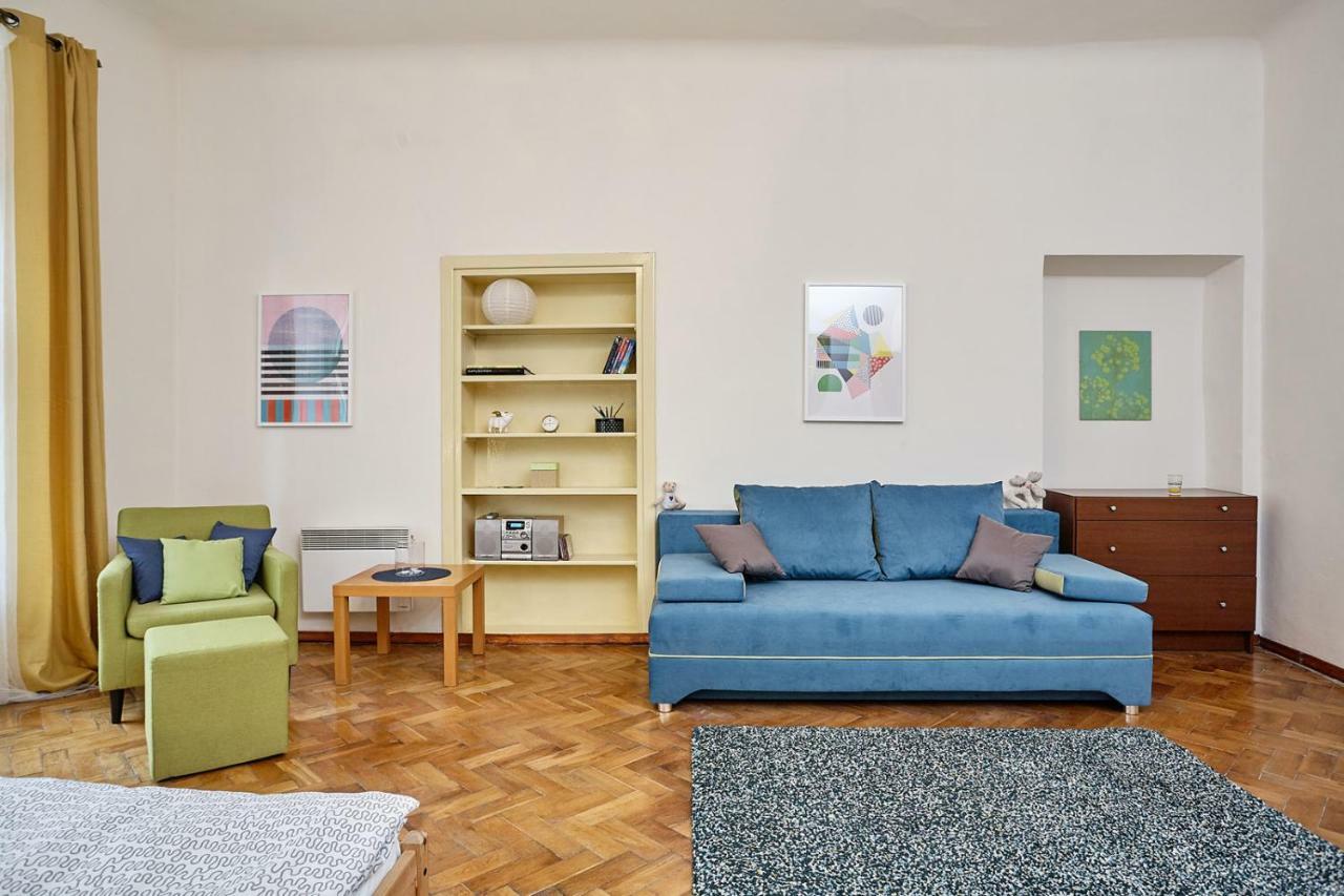 Plac Mariacki 8 Apartament *