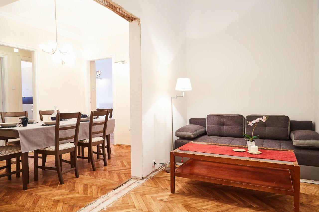 Apartment Modern