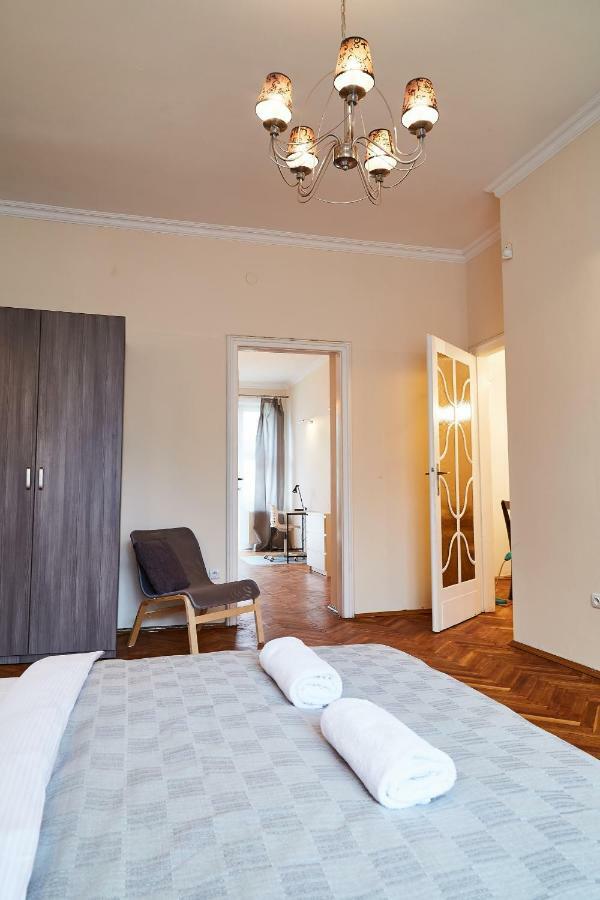 Apartment Modern *