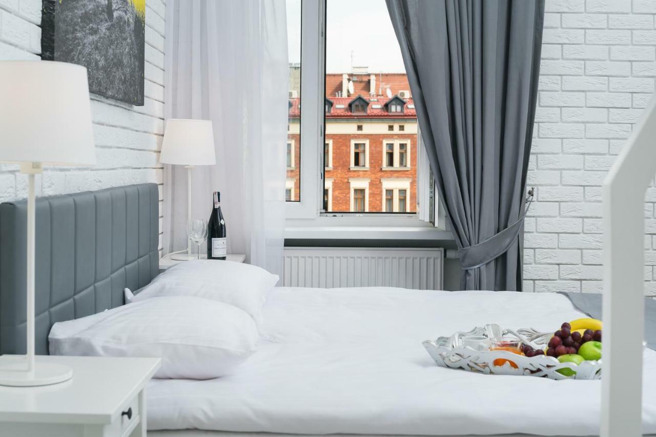 Salomea Apartment