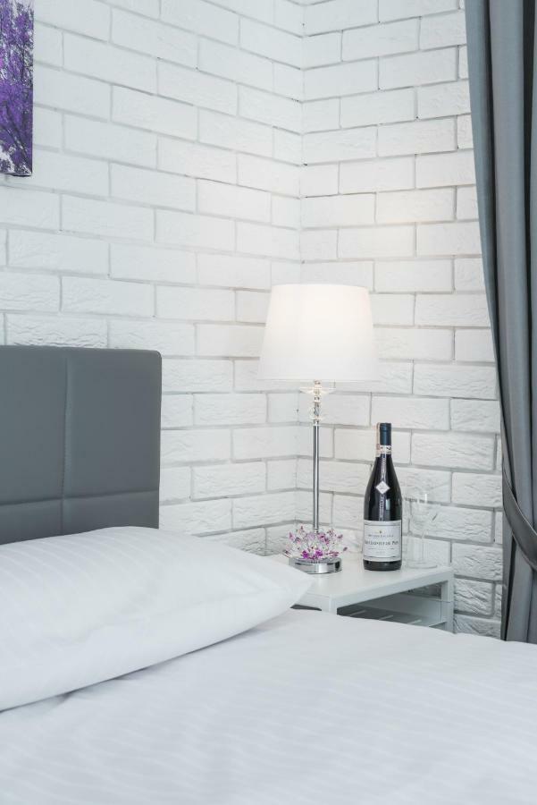 Salomea Apartment *