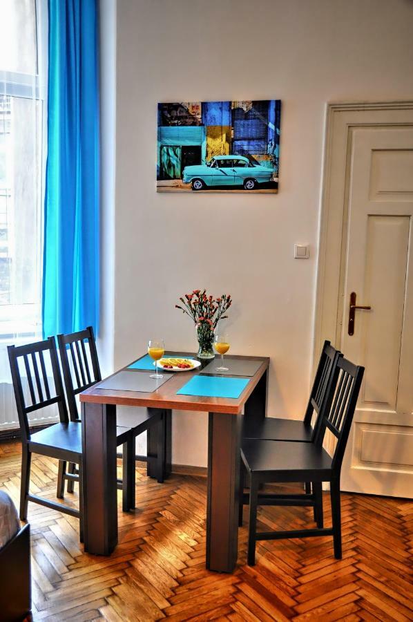 Second Pilsudskiego Apartment