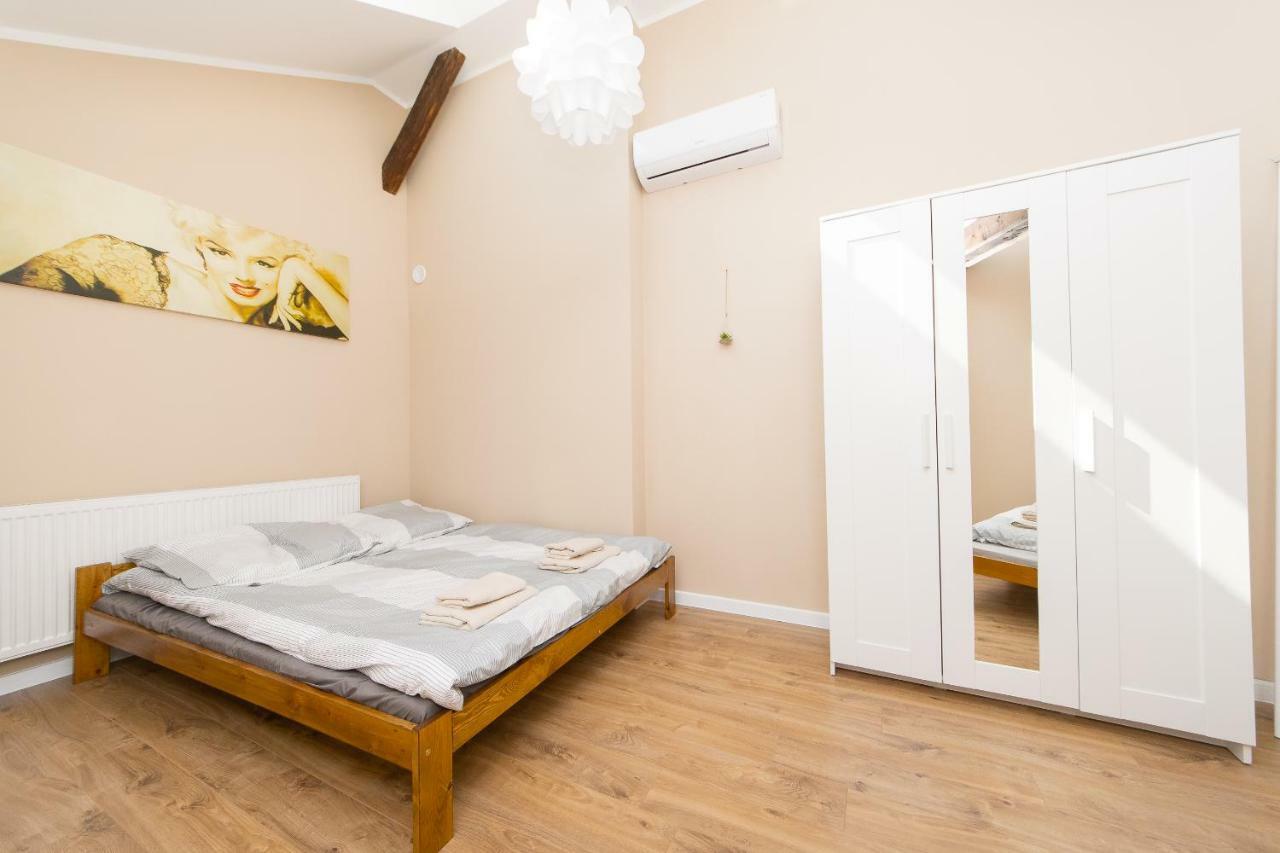 Apartamento Blue Old Town Air Condition P4you Pl