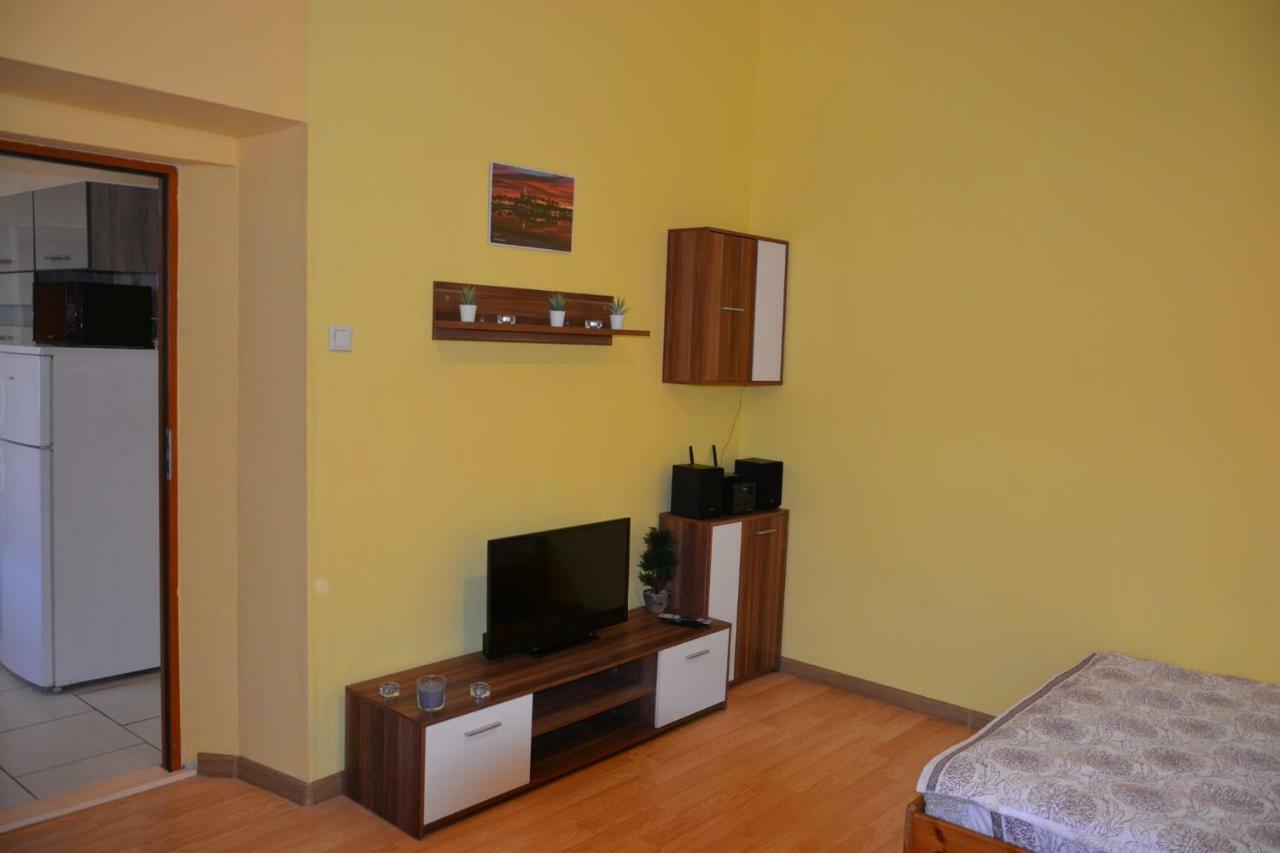 Miracool Apartament Apartment *