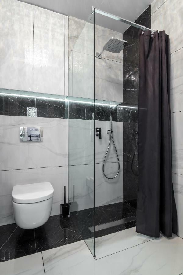 Crystal Luxury Rakowicka 22h *