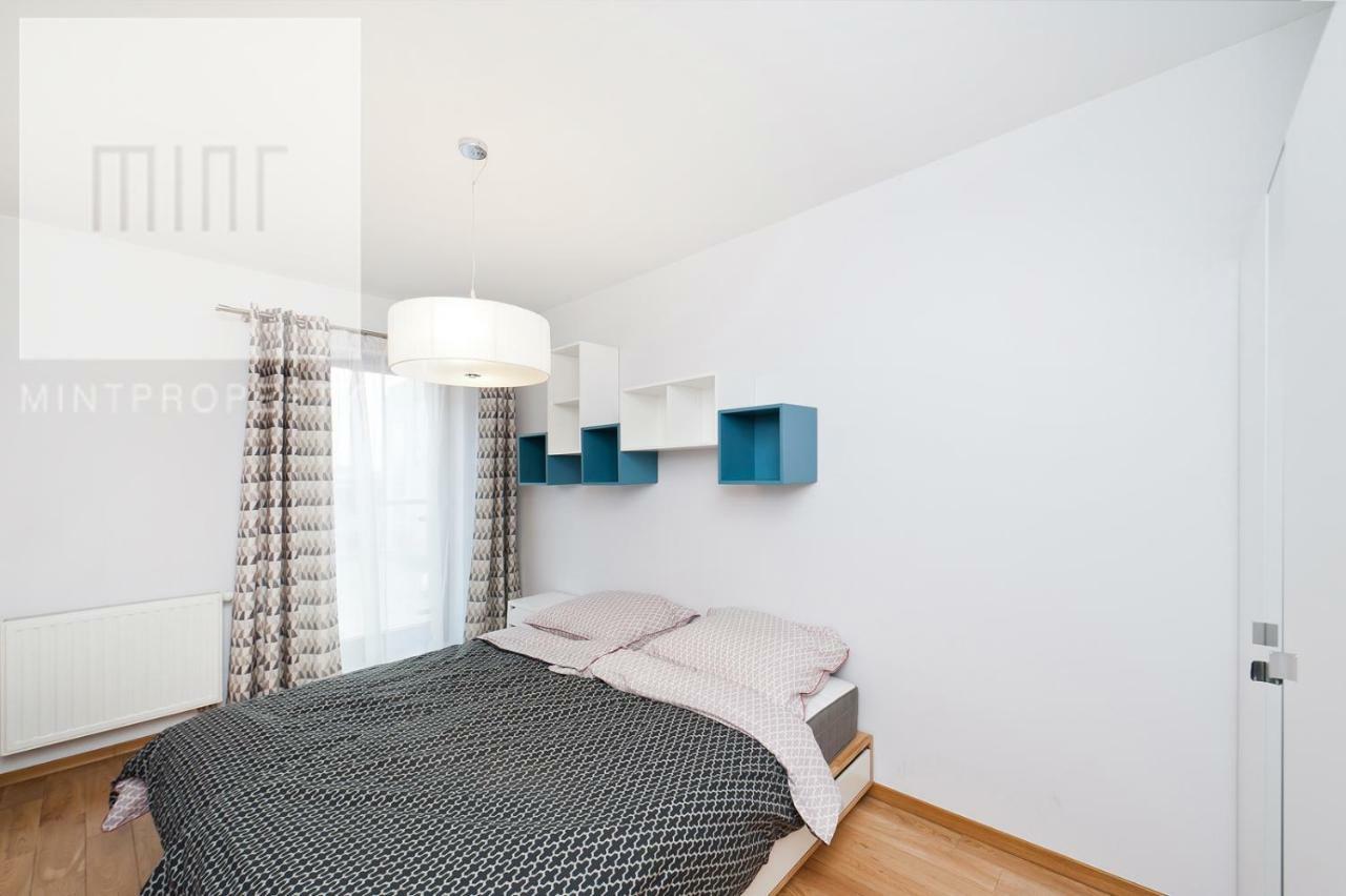 Charming And Bright- Golden Apartments- Old Town