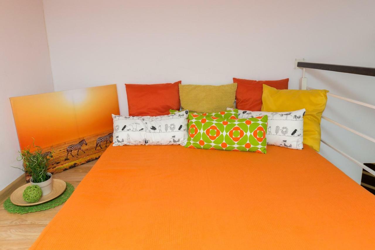 Bright And Charming- Golden Apartments&D8B *
