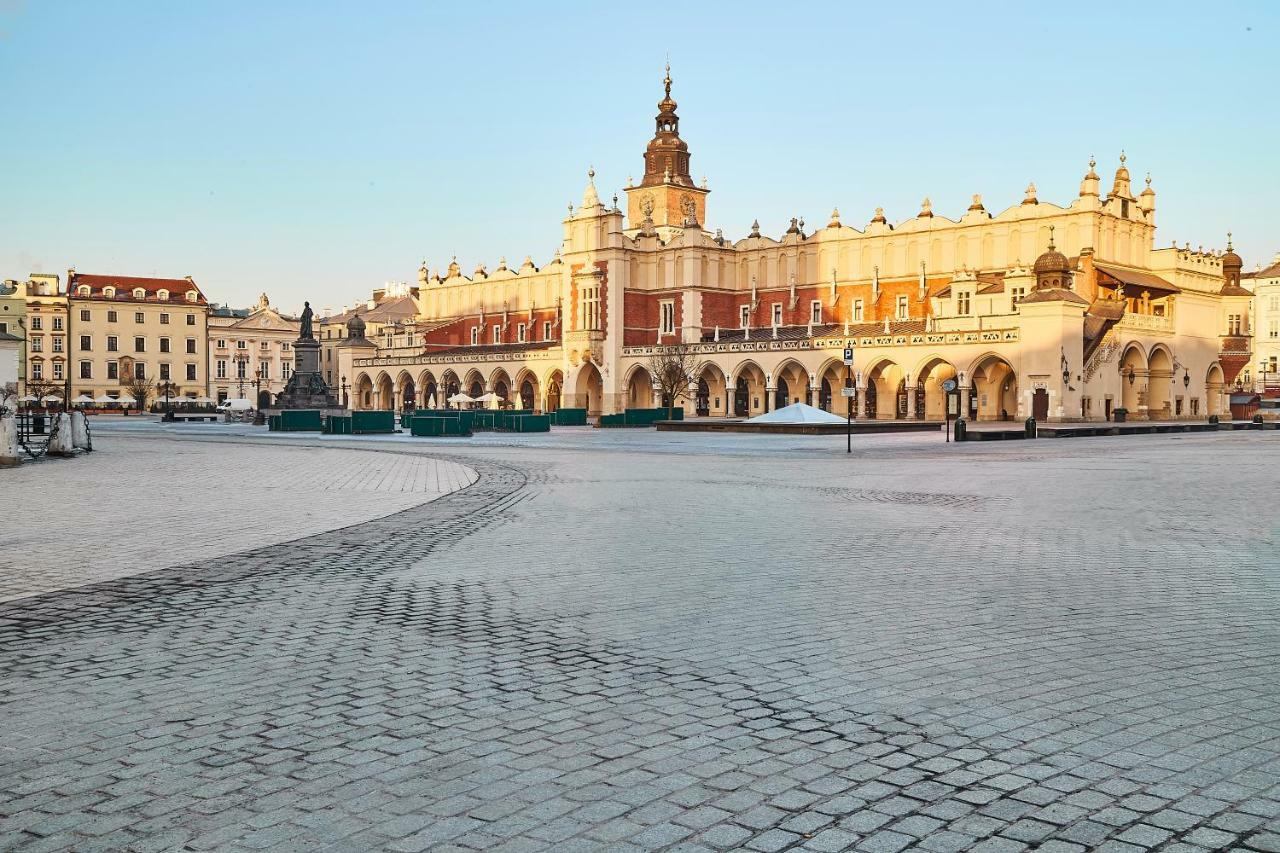 Stylish 2 Bedroom Morsztynowska Street Apartment