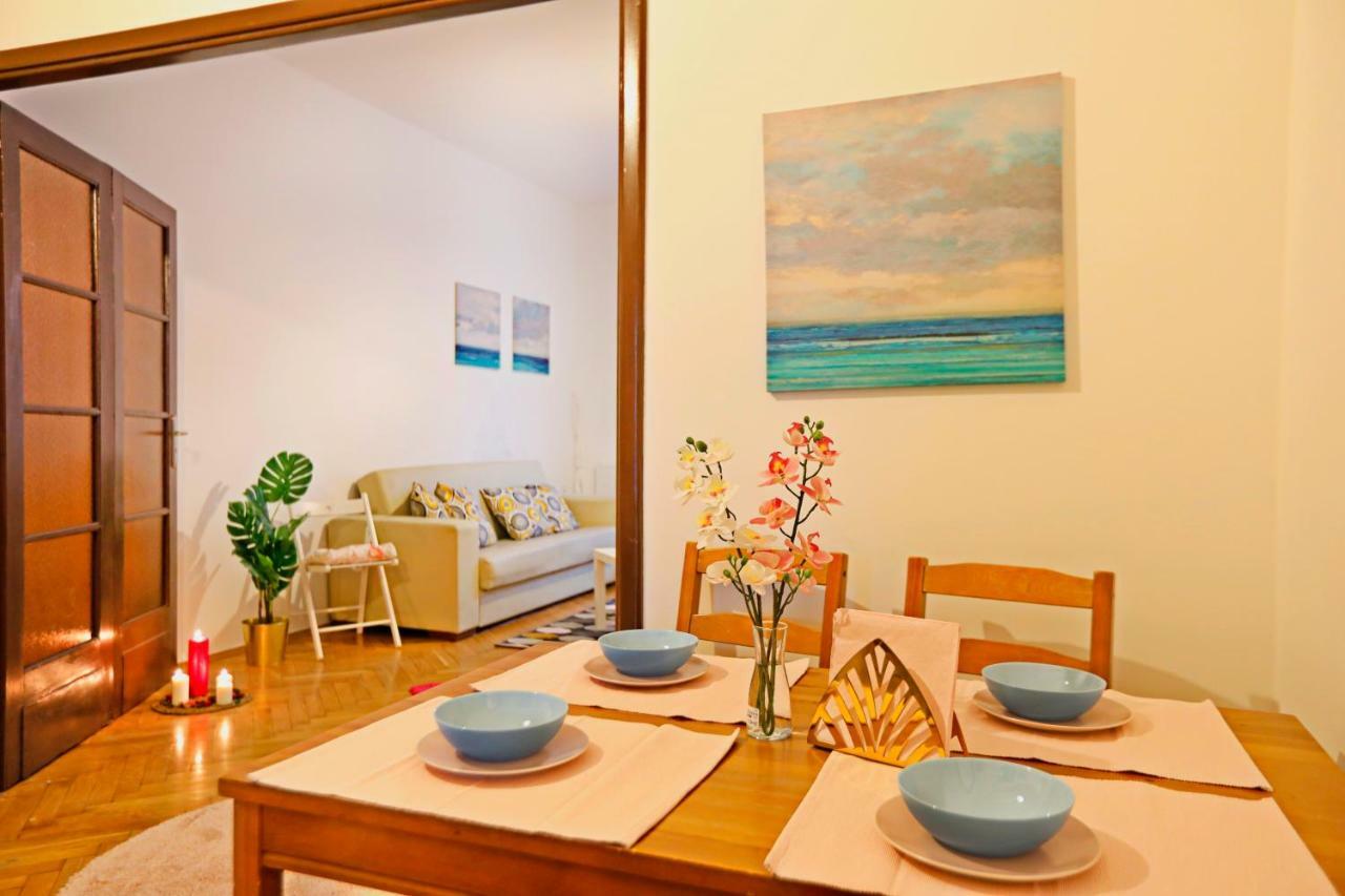Big&Bright- Golden Apartments- Old Town Apartment *